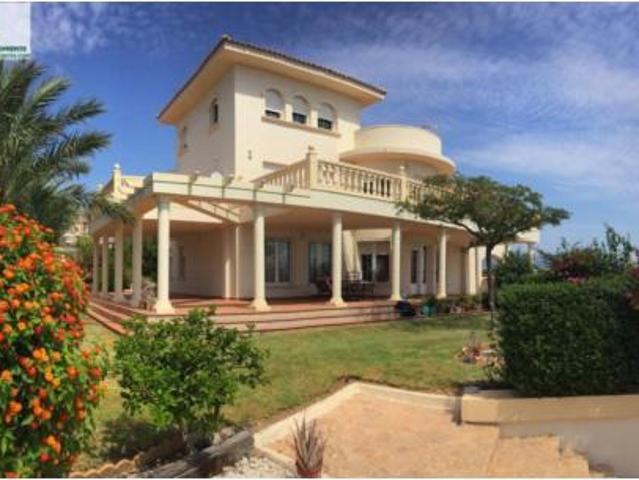 Chalet Venta Benidorm, Urbanitzacions