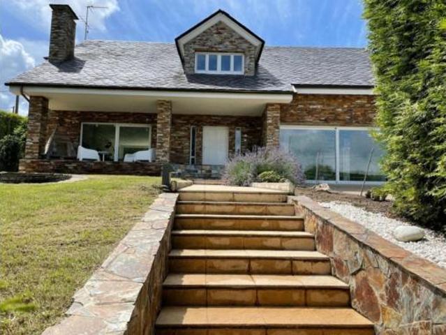 Chalet Venta Bergondo, Balbis Guisamo
