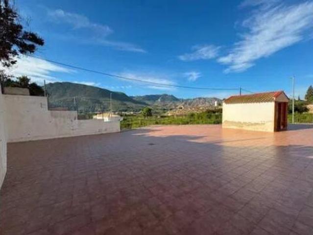 Chalet Venta Blanca, Blanca