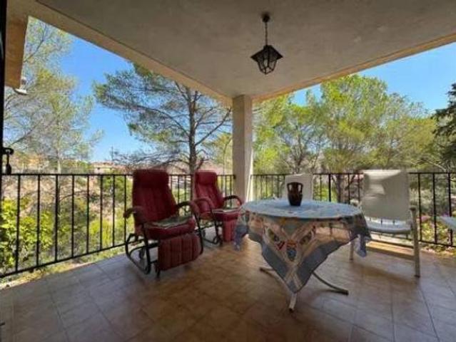 Chalet Venta Blanca, Blanca