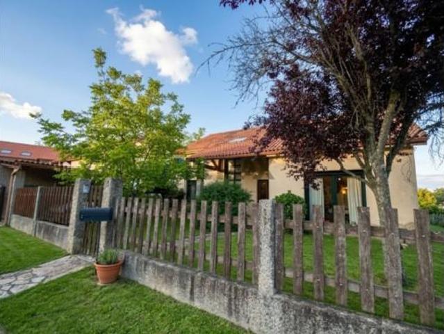 Chalet Venta Brión, Pedrouzos Brión