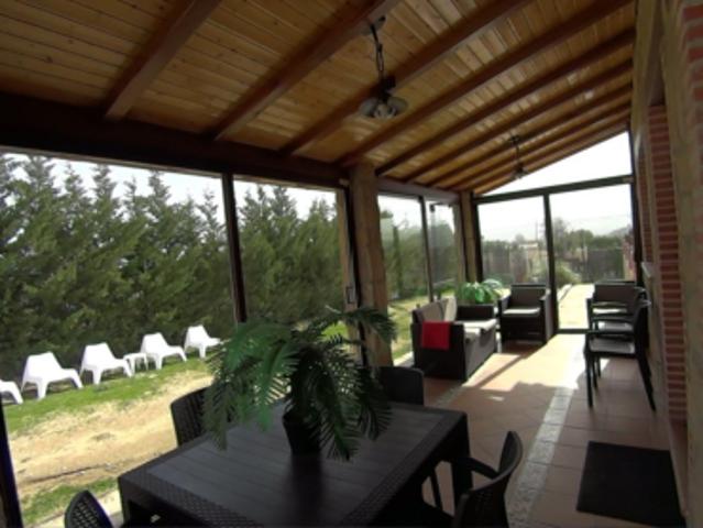 Chalet Venta Burgohondo, Burgohondo