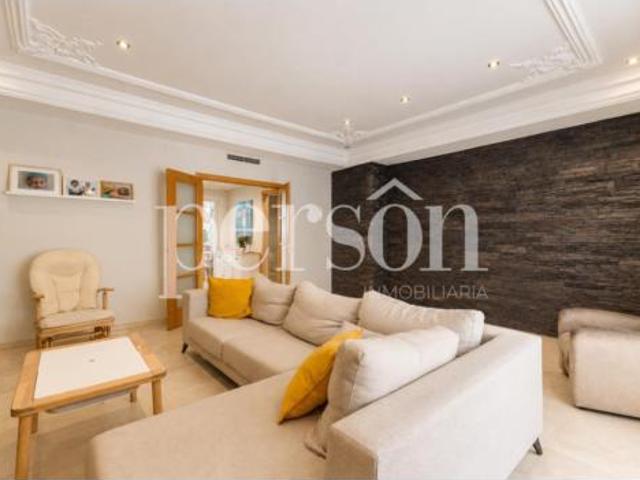 Chalet Venta Burjassot, Zona Canterería