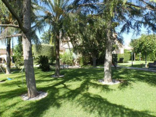 Chalet Venta Godella, Campo Olivar