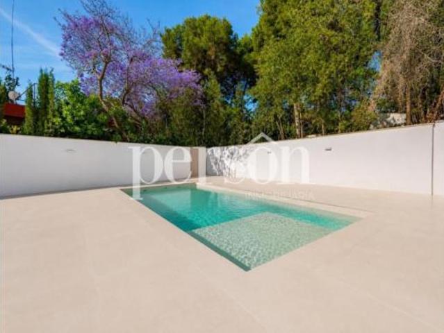 Chalet Venta Godella, Campo Olivar