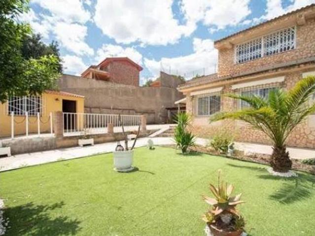 Chalet Venta Godelleta, Godelleta