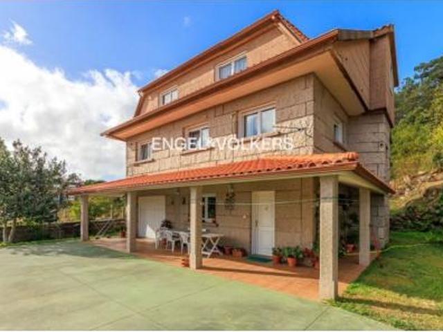 Chalet Venta Gondomar, Chain