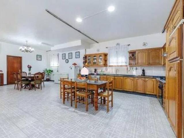 Chalet Venta Gondomar, Vincios