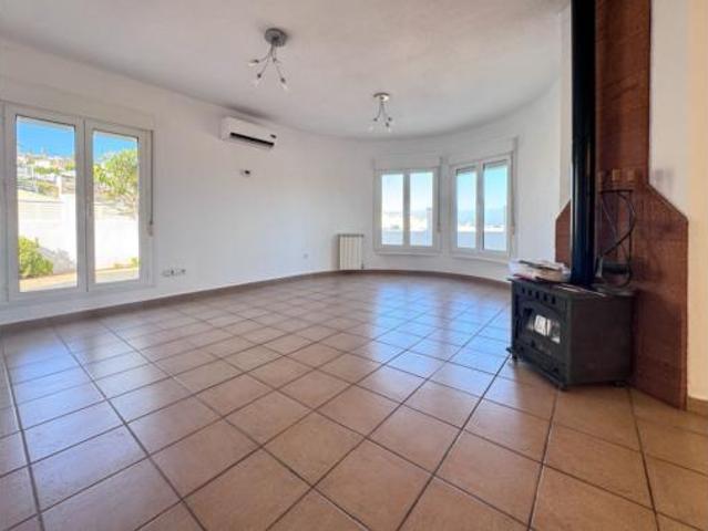 Chalet Venta Gata de Gorgos, Bolerías