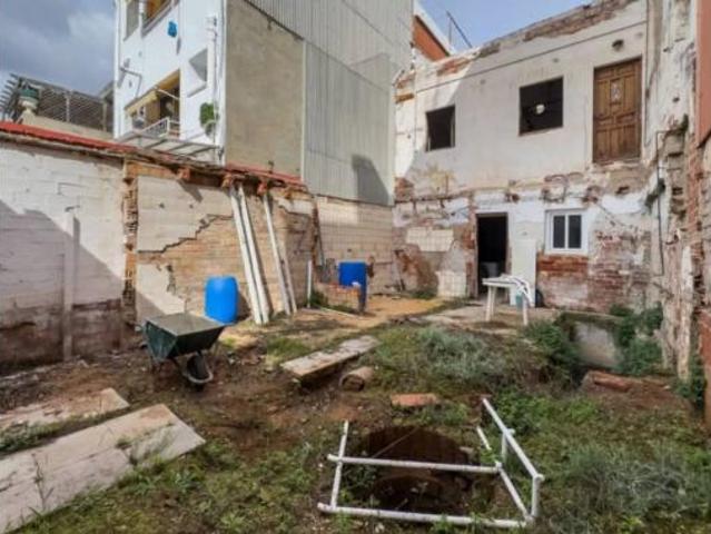 Chalet Venta Gavà, Centre Zona Estació Passeig de Joan Maragall