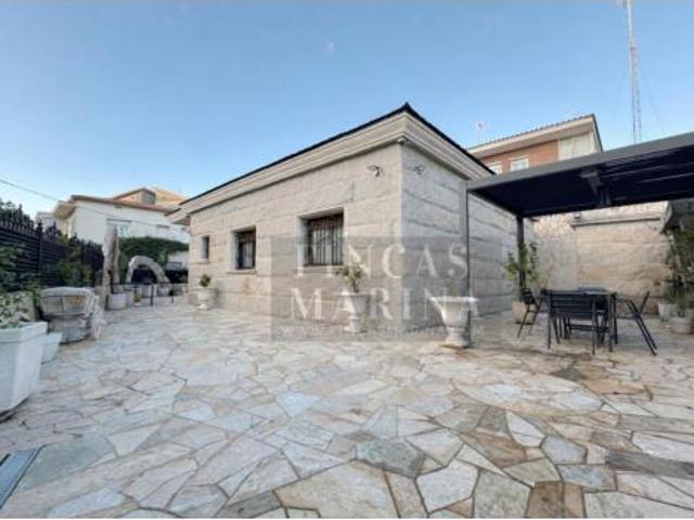 Chalet Venta Gavà, Centre Zona Estació Passeig de Joan Maragall