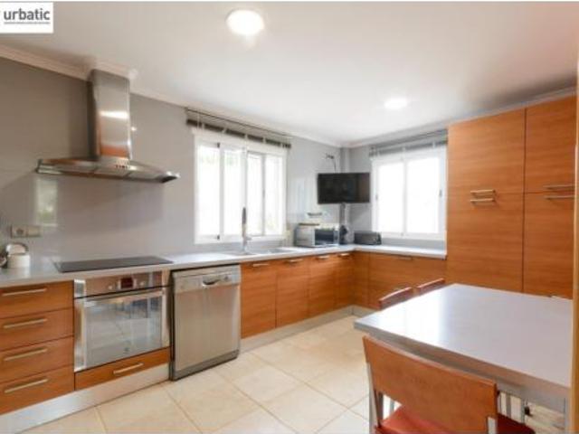 Chalet Venta Gandia, Santa Anna Urbanitzacions