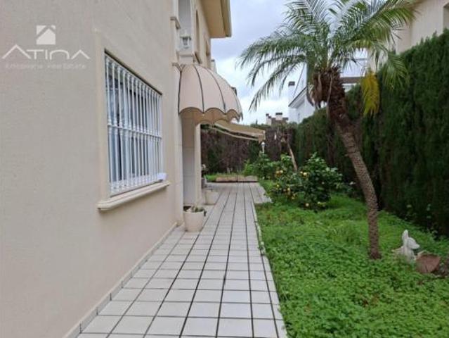 Chalet Venta Gandia, Santa Anna Urbanitzacions