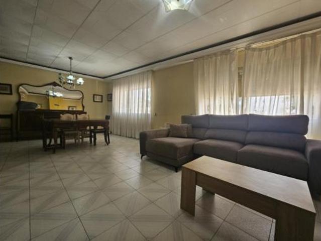 Chalet Venta Gandia, Santa Anna Urbanitzacions
