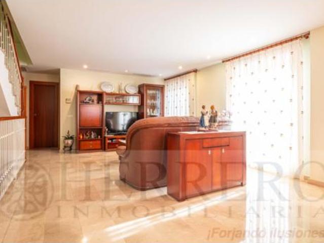 Chalet Venta Gandia, Santa Anna Urbanitzacions