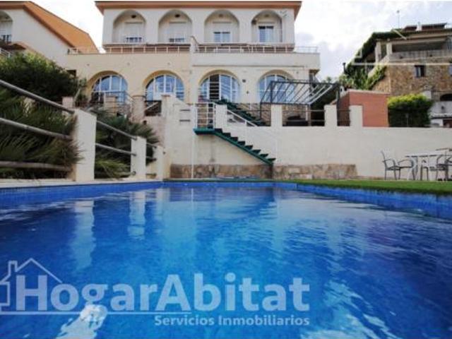 Chalet Venta Gandia, Santa Anna Urbanitzacions