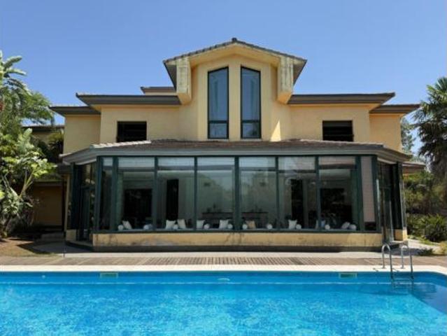 Chalet Venta Gelves, Gelves