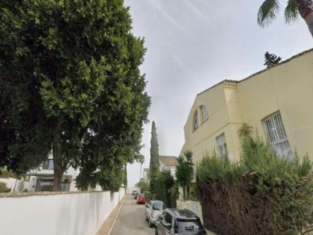 Chalet Venta Gelves, Gelves