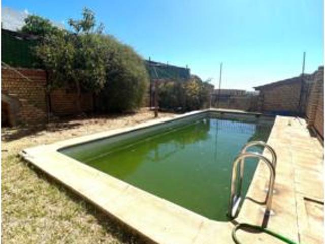 Chalet Venta Gerena, Gerena