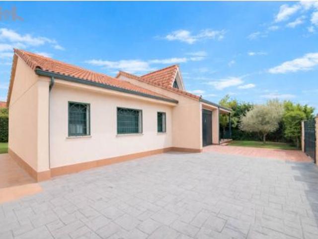 Chalet Venta Guadarrama, Edificio Casa Forestal Tablada