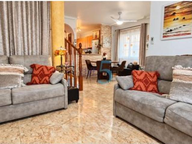 Chalet Venta Guardamar del Segura, Urbanizaciones