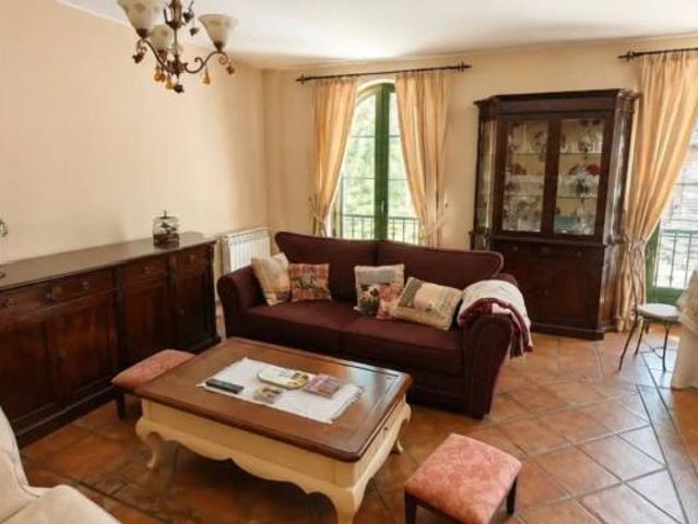 Chalet Venta Guijuelo, Guijuelo