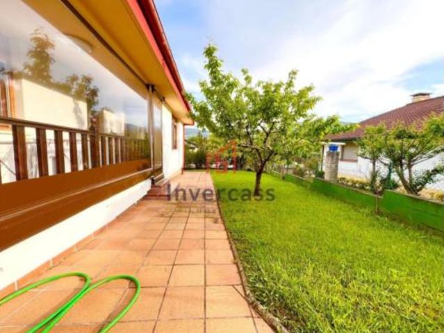 Chalet Venta Guriezo, Adino