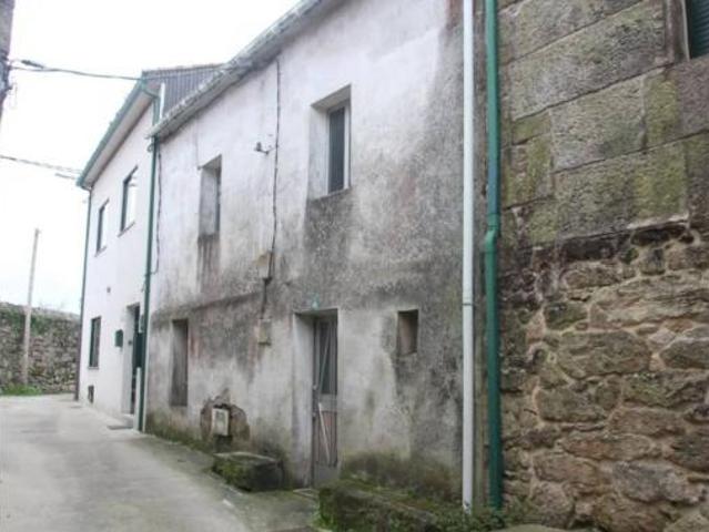 Chalet Venta Dodro, Tallos