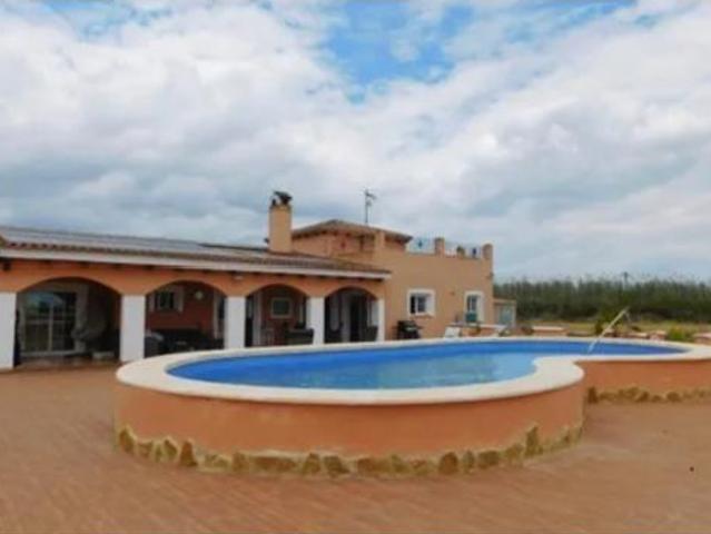 Chalet Venta Dolores, Dolores
