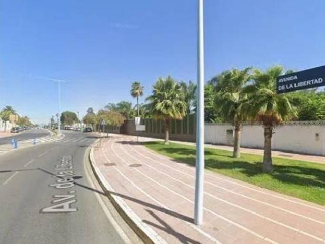 Chalet Venta Dos Hermanas, Arco Norte Avenida de España