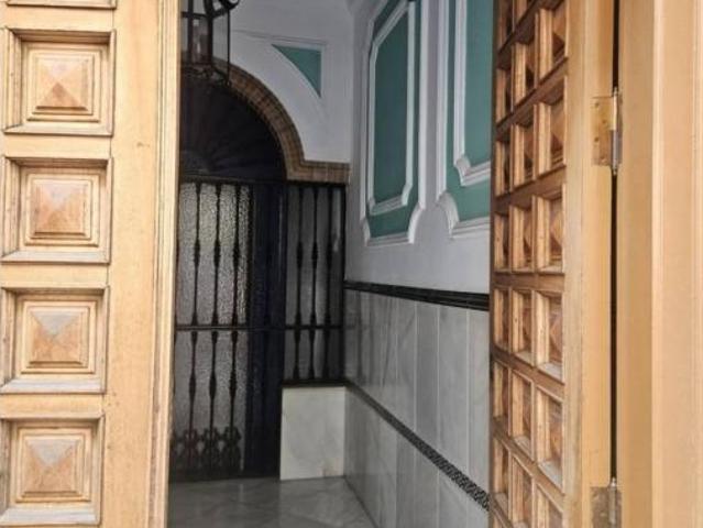 Chalet Venta Dos Hermanas, Centro Doña Mercedes