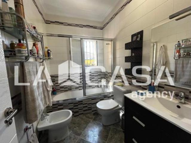 Chalet Venta Dos Hermanas, Entrenúcleos