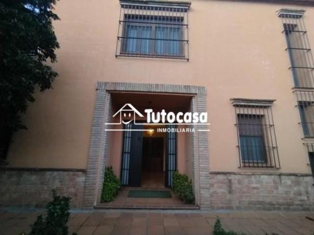 Chalet Venta Dos Hermanas, Entrenúcleos