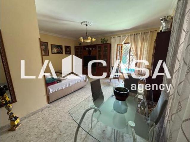 Chalet Venta Dos Hermanas, Entrenúcleos