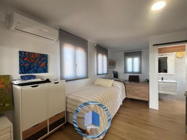 Chalet Venta Dos Hermanas, Entrenúcleos