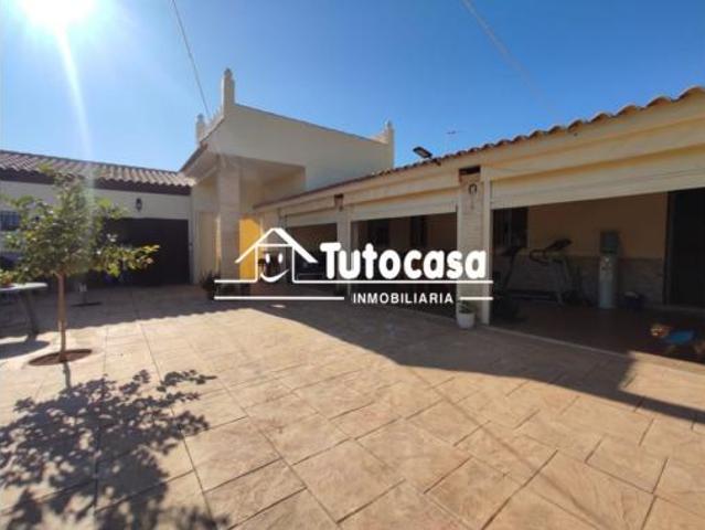 Chalet Venta Dos Hermanas, Entrenúcleos