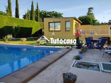 Chalet Venta Dos Hermanas, Entrenúcleos