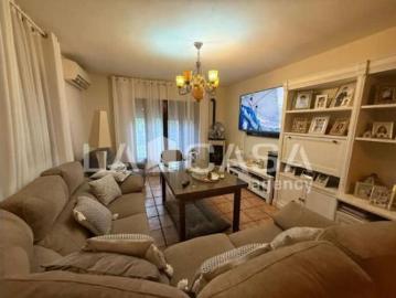 Chalet Venta Dos Hermanas, Entrenúcleos