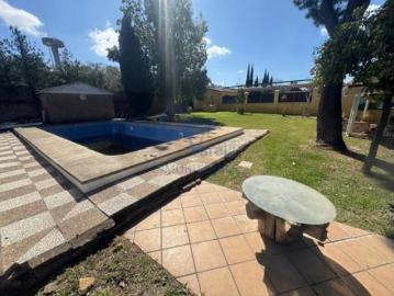 Villa en venta en Calle Cerro Gordo - Aire acondicionado