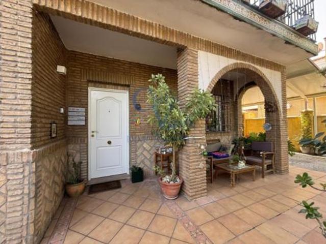 Chalet Venta Dos Hermanas, Entrenúcleos