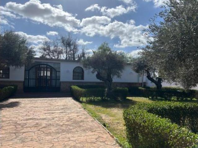 Chalet Venta Dos Hermanas, La Hacienda Nueva Andalucía