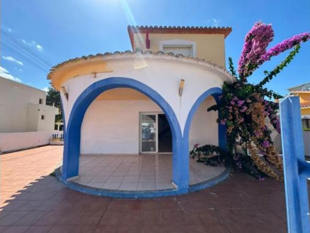 Chalet Venta Dénia, Les Marines