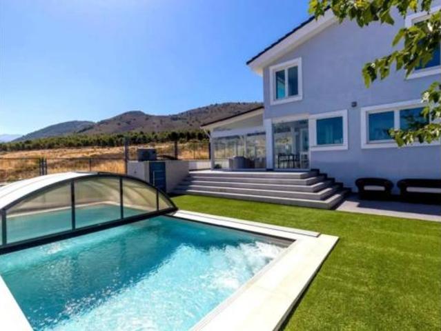 Chalet Venta Dílar, Dílar