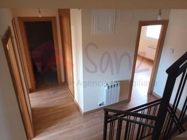 Chalet Venta Entrena, Entrena