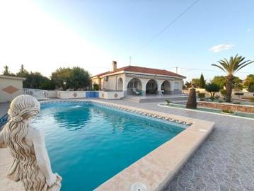 Villa en venta en Baix Vinalopó - Terraza