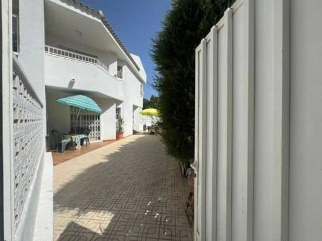 Chalet Venta El Campello, Platja Muchavista