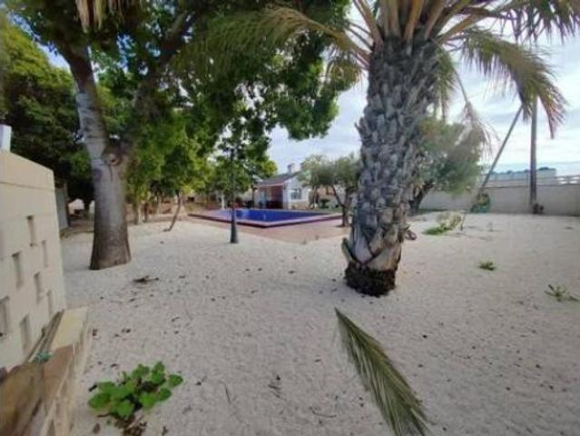 Chalet Venta El Campello, Platja Muchavista