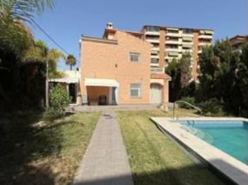 Chalet Venta El Campello, Platja Muchavista