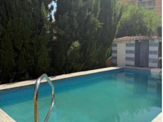 Chalet Venta El Campello, Platja Muchavista