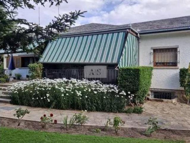Chalet Venta El Escorial, Centro Parque de La Manguilla